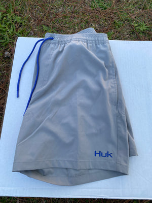 Huk Capers Volley 5.5" Fishing and Swim Short with Pockets