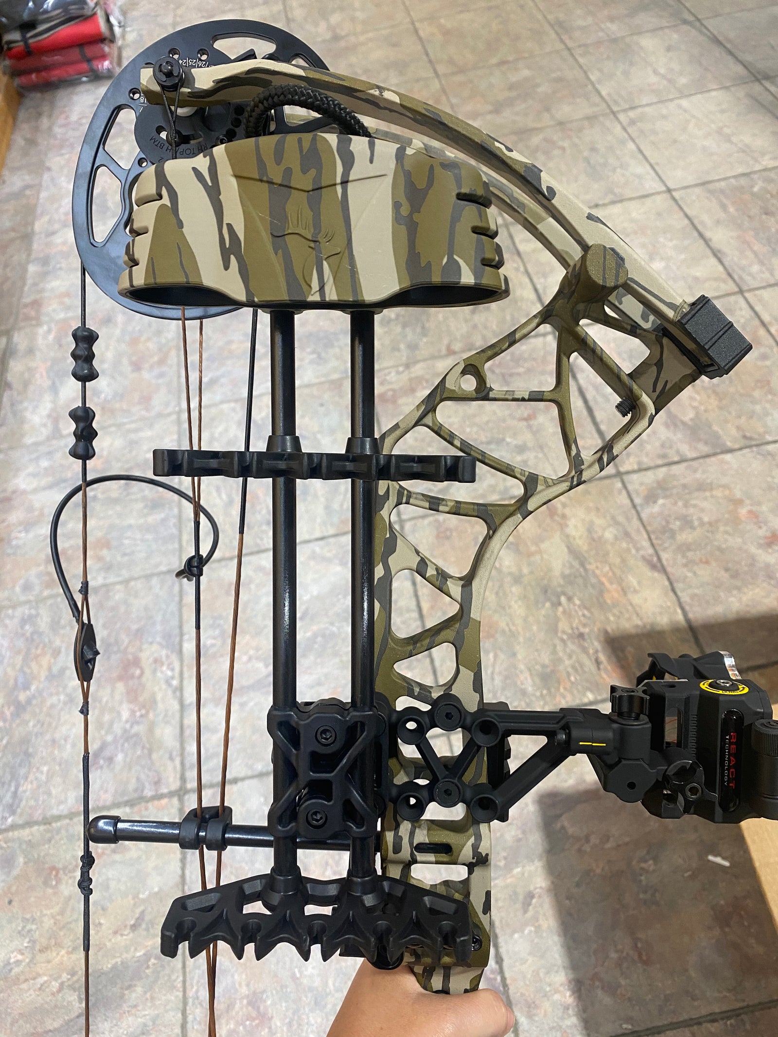 Bear Legit Maxx PLUS React H4 (Dealer Exclusive)