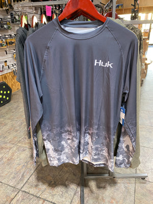 HUK Refraction Fish Fade Pursuit LS